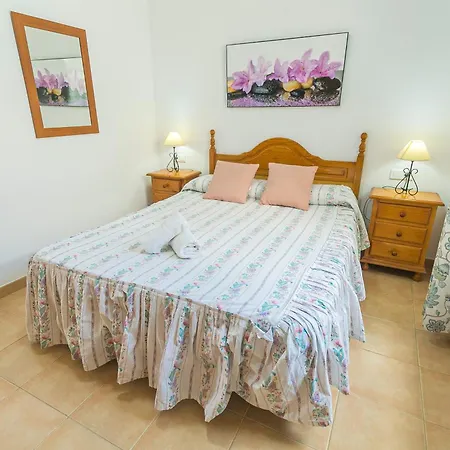 Toboso Iii Apartment