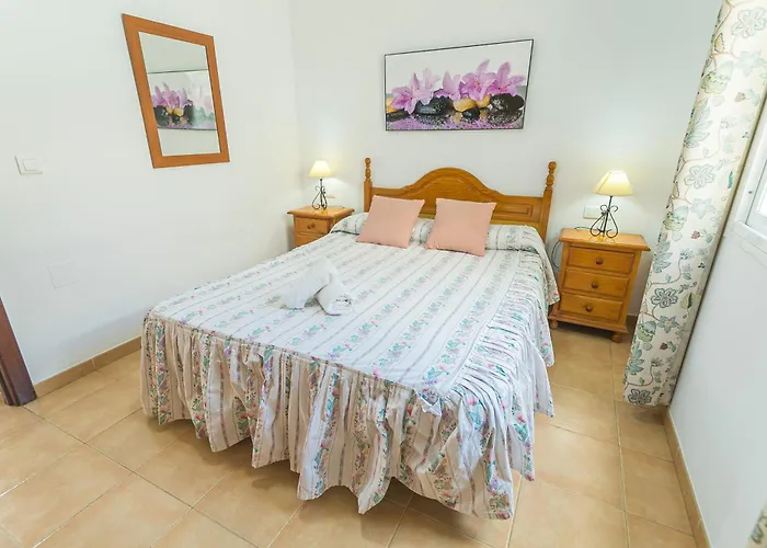 Toboso Iii Apartment